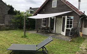 Mamas Cabin